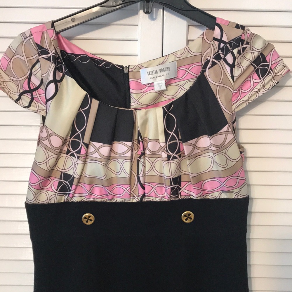 Skirtin Around Dress. Size 4